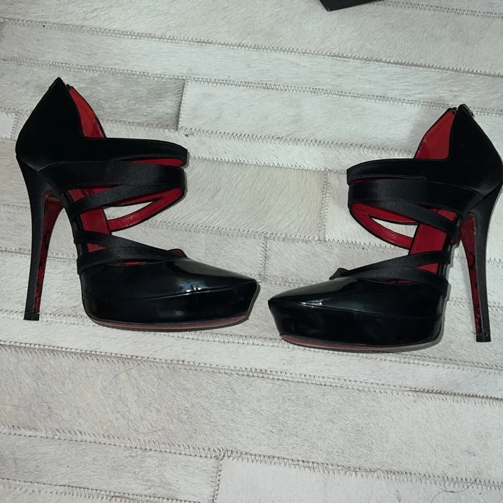 Cesare Paciotti women’s booties heels - Picture 2 of 14